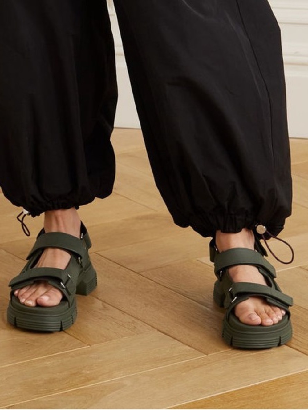 GANNI Recycled Rubber Sandals Kalamata - Picture 2 of 8